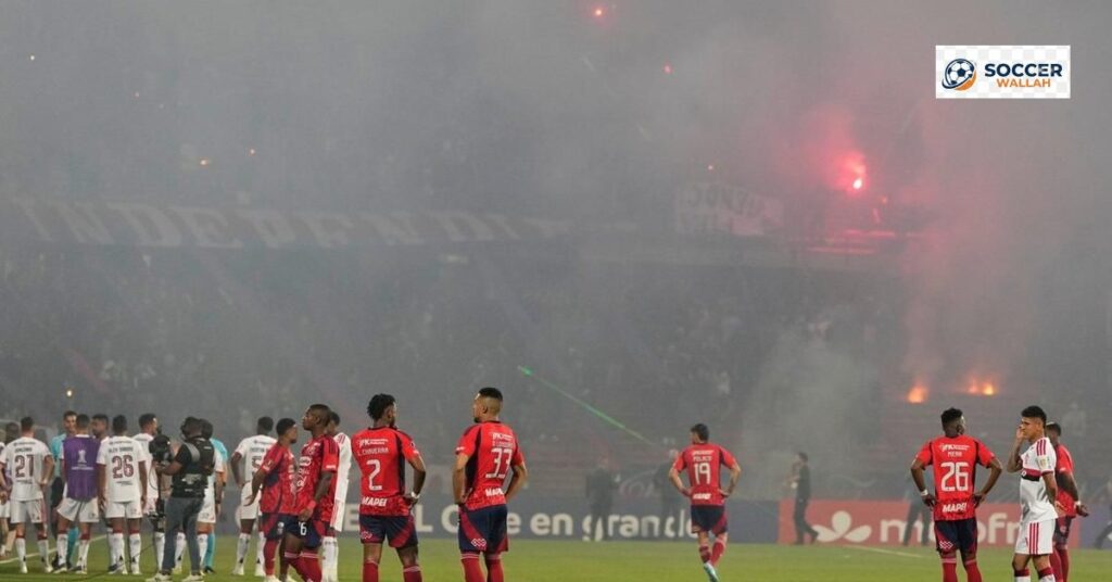 Independiente vs Flamengo Suspended After Crowd Violence in Copa Libertadores Clash